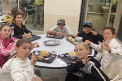 1_20250803_060629278_iOS