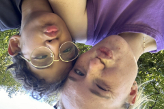 20250807_142353970_iOS